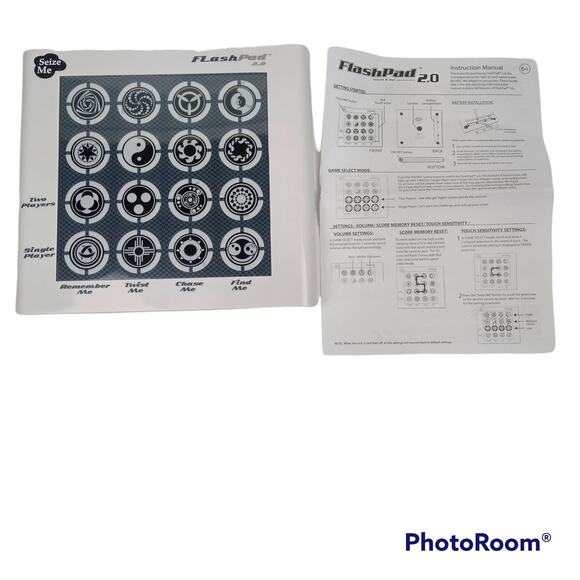 FLASHPAD 2.0 Touch N Go White Light Up Pad 5 Games 2 Player Mode GREAT CONDITION - Picture 3 of 6